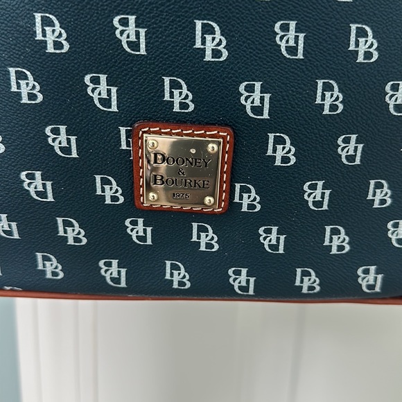 Dooney & Bourke Bag - Picture 2 of 4